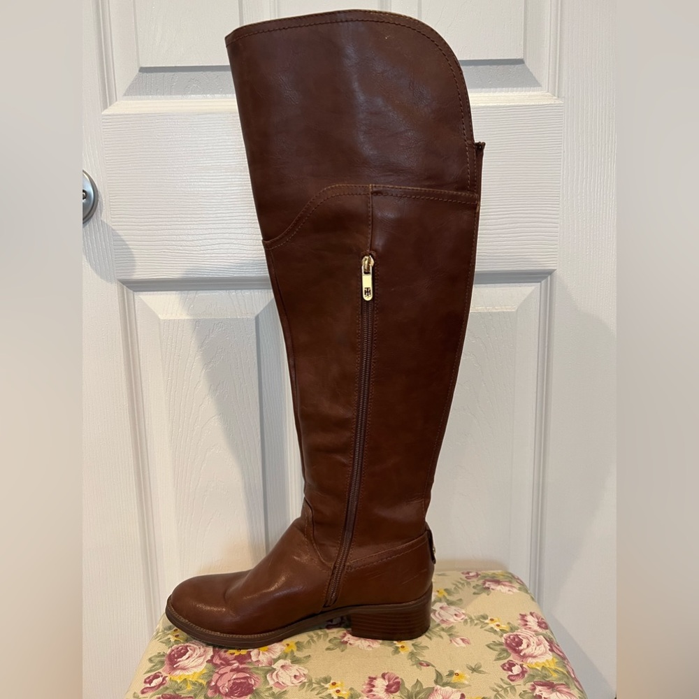 Tommy Hilfiger Knee High Boots - Picture 4 of 7